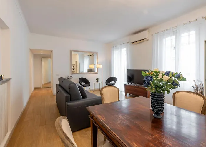 Milan Royal Suites - Centro Cadorna