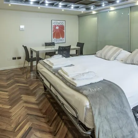 Milan Royal Suites - Centro Cadorna Exterior photo