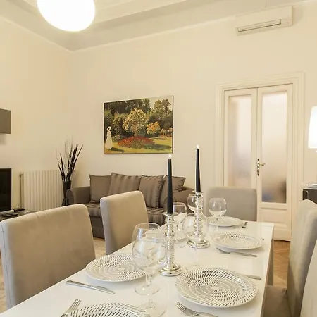 Milan Royal Suites - Centro Cadorna Room photo
